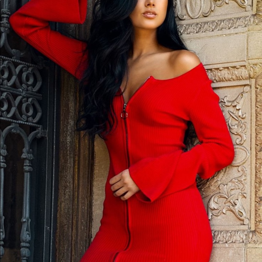NEW GUESS ABIGAIL ZIP UP SWEATER DRESS  SZ S